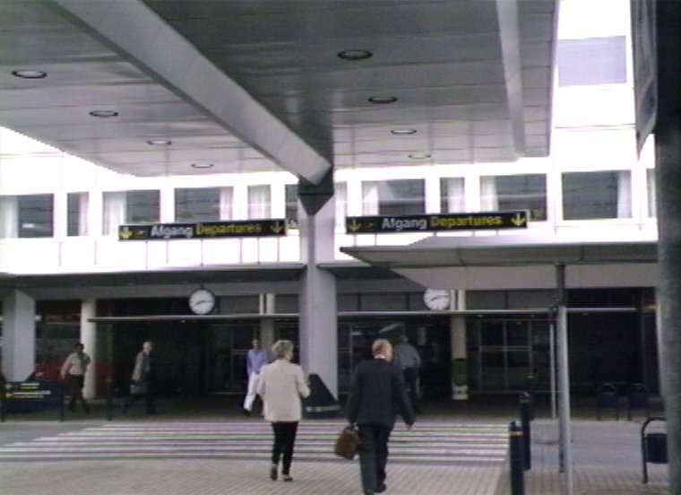 Plyc001.jpg - Kastrup - Copenhagen Airport