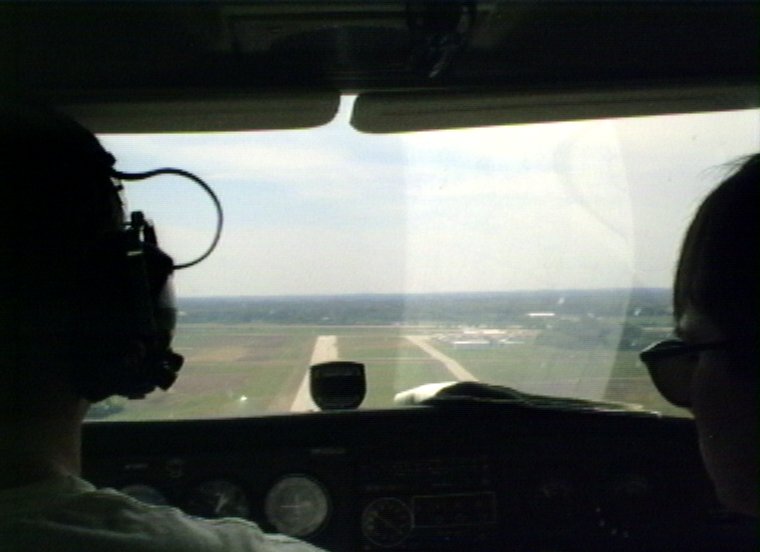 Plyc076.jpg - The airfield is comming into view